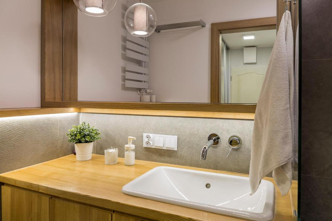 Oomph Wroclaw Old Town Apartment Ngoại thất bức ảnh