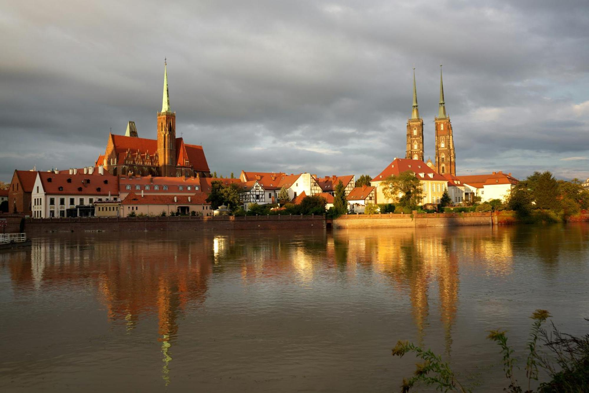 Oomph Wroclaw Old Town Apartment Ngoại thất bức ảnh